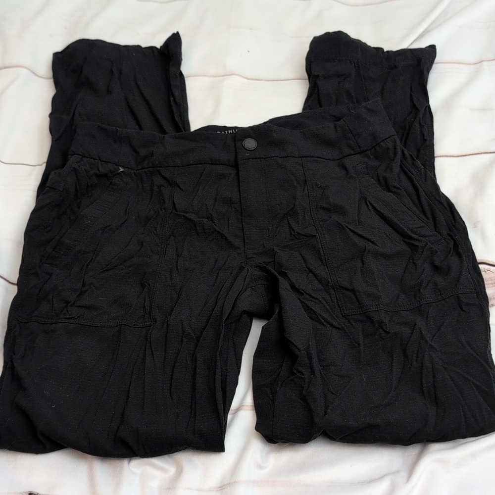 Athleta Black Trekkie Hike Pant size 6 Outdoor Adventure Ready Spring Fall